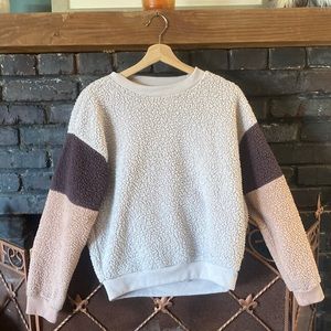 American Eagle Sherpa Oversized Sweater Sweatshirt w/ Color-Block Sleeves